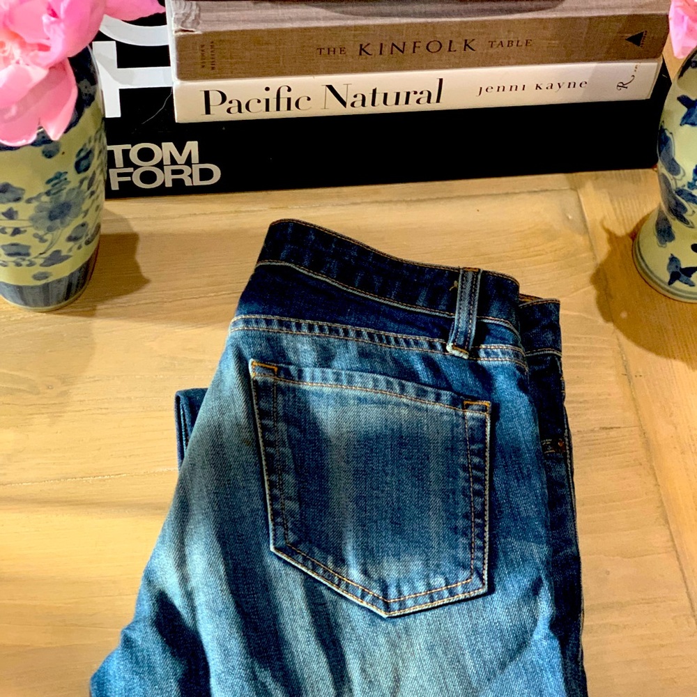 EUC 6397 Skinny Jeans. Size 25